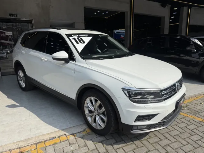 Volkswagen Tiguan Allspac Comf 250 TSI 1.4 Flex 2018