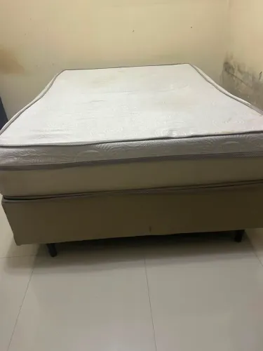 Cama box casal