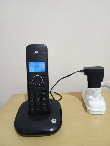 Vendo telefone sem fio Motorola.
