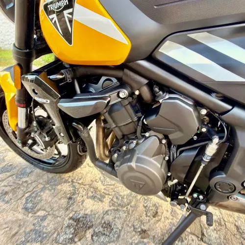  Triumph Trident 660 