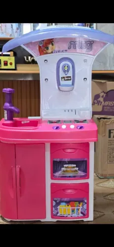 Geladeira e fogão 100 reais cada
