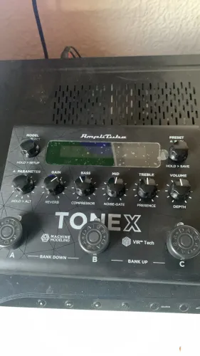 Tonex pedal
