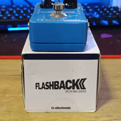 Pedal de efeito TC Electronic Flashback 2 