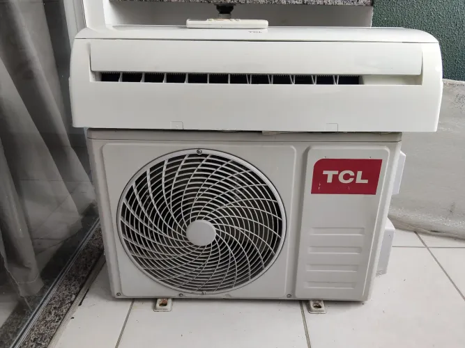 Ar condicionado 9.000btus LG 220V
