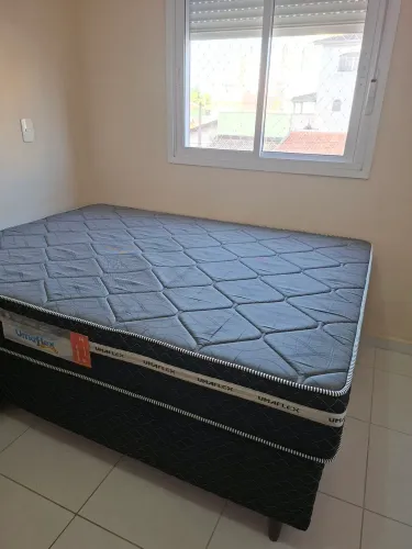 Colchão e Box de casal umaflex moles em sacadas negociavel