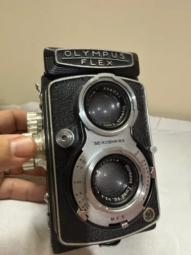 Câmera Vintage TLR Olympus Flex (Anos 50) - Lente Zuiko 75mm f/3.5 - Relíquia