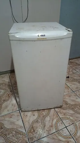 FRIGOBAR CONSUL 120 LITROS FUNCIONANDO PERFEITAMENTE APENAS 450 REAIS PARA VENDER LOGO