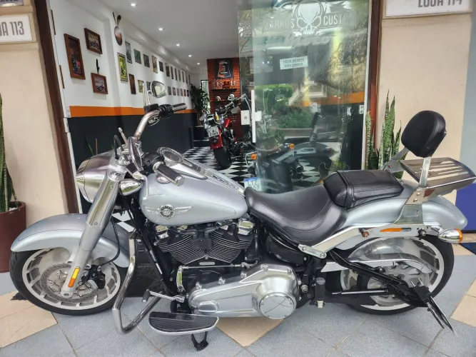 Harley Fat Boy FLFB completinha 