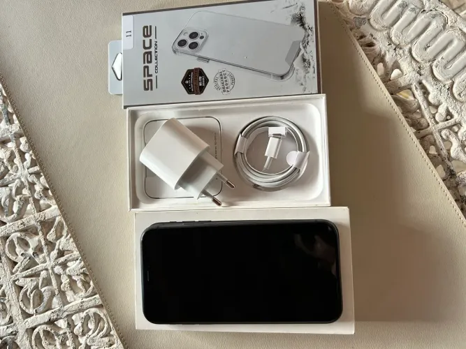 iPhone 11 bateria 100%