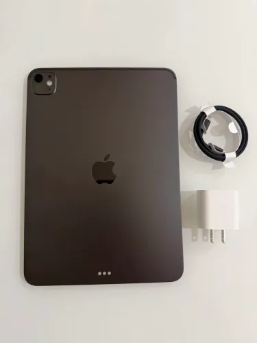 iPad Pro M5 11? 256gb (NOVO / Sem ativação)
