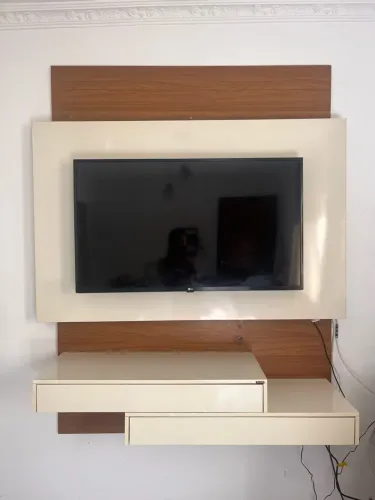 Rack de Parede para Sala