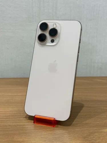 iPhone 16 Pro Max - 256GB - Desert