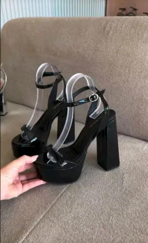 Sandália Meia Pata Salto 14cm preta