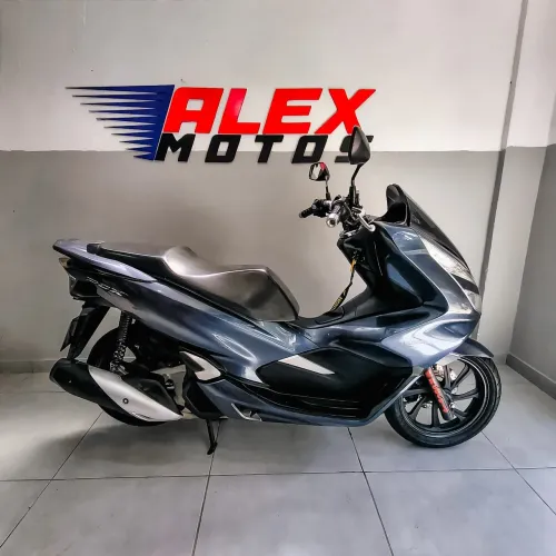 VENDO HONDA PCX