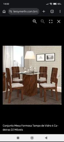 Mesa de vidro com 4 cadeiras