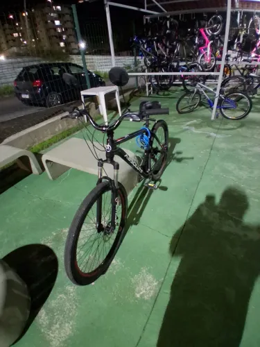 Bike Aro 29 com Locker e Guidom Personalizado