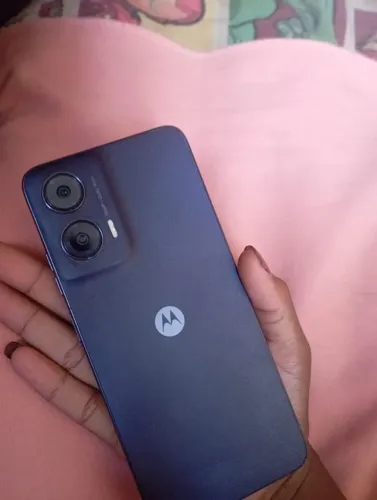 Vendo celular moto g35 usado por 5 mês, com caixa