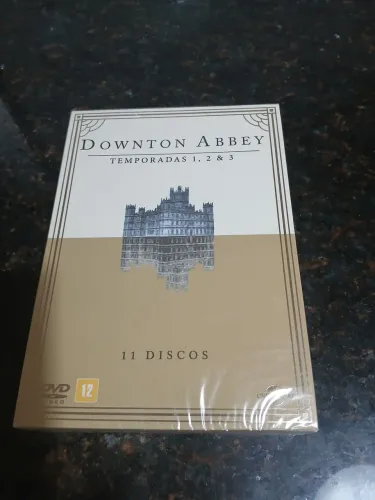 DVD vídeo 11 discos Dowtnton Abbey lacrado