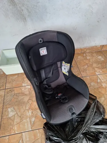 Cadeirinha de carro infantil 