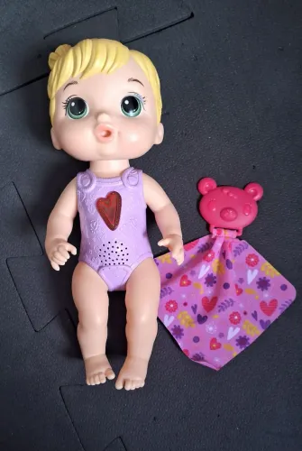 Boneca Baby Alive coraçãozinho