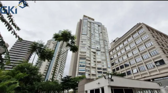 Summit Pinheiros - Mobiliado - 25m² AU - 1 dorm. 1 suíte-1vaga- próximo ao metrô Pinheiros