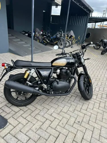 ROYAL ENFIELD INTERCEPTOR 650
