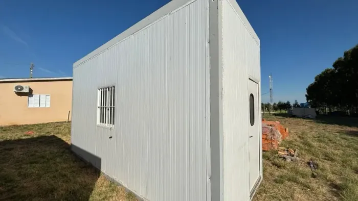 Container