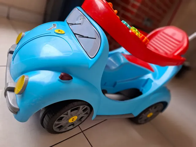 Carrinho Infantil a Pedal, Fusca 1300 Azul