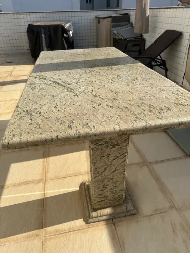 MESA DE GRANITO PARA ÁREA GOURMET