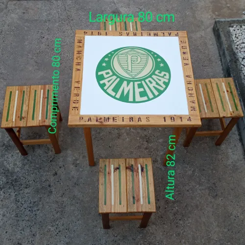 Mesa personalizada do palmeiras  com 4 bancos 