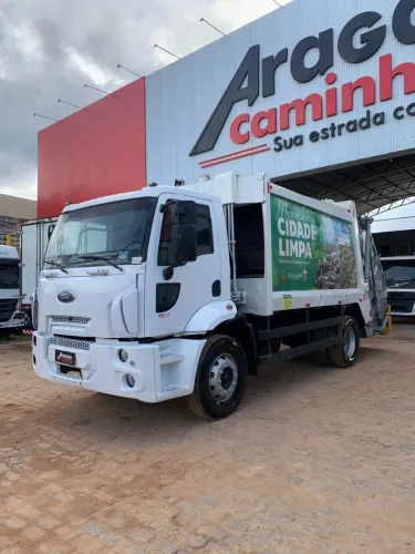 FORD CARGO 1723 E Turbo 2p (diesel)(E5)