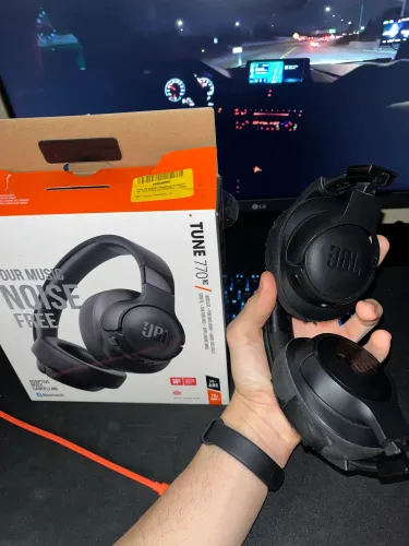 Fone de ouvido bluetooth JBL 770nc