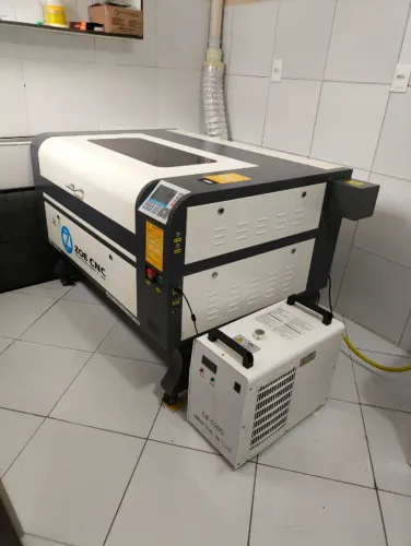 Cortadora e Gravadora Laser Co2 60x90 100Watts