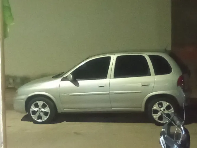Chevrolet Corsa Wind 1.0 Mpf/milleniumi/ EFI 4P (álcool) 2001