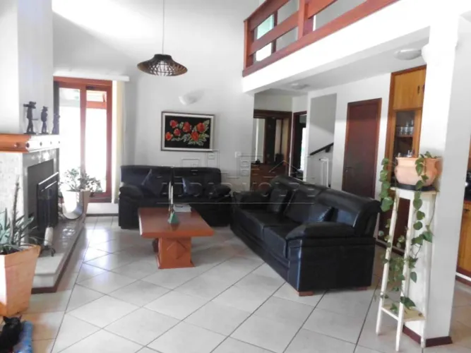Casa Condomínio em Arealva