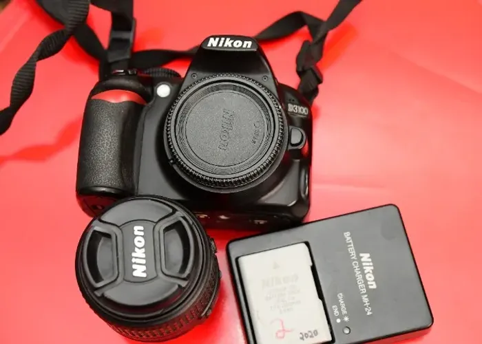 Nikon d3100 + lente 18-55mm (batéria e Carregador)