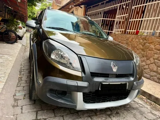 Renault Sandero Stepway Hi-f. R. Curl 1.6 16V 5P 2012