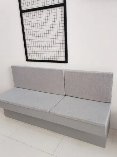 Sofá comercial cinza 1,90metros com Espuma 6cm D33