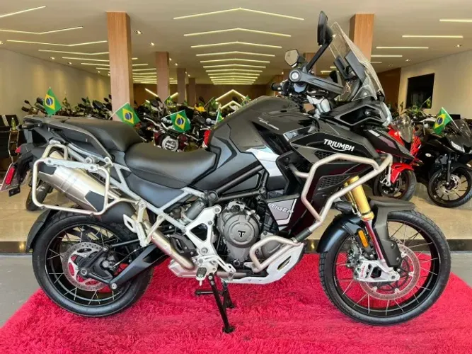 TRIUMPH TIGER 1200 RALLY EXPLORER