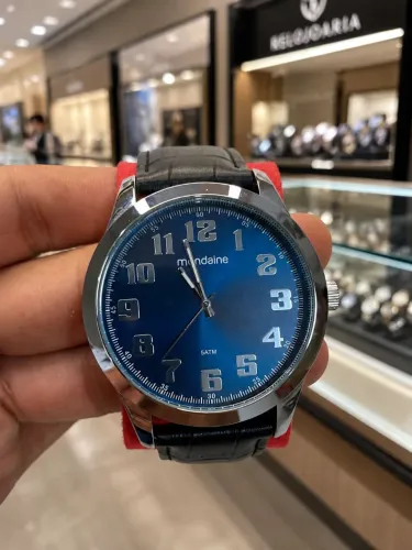 Relógio Mondaine Social com caixa grande