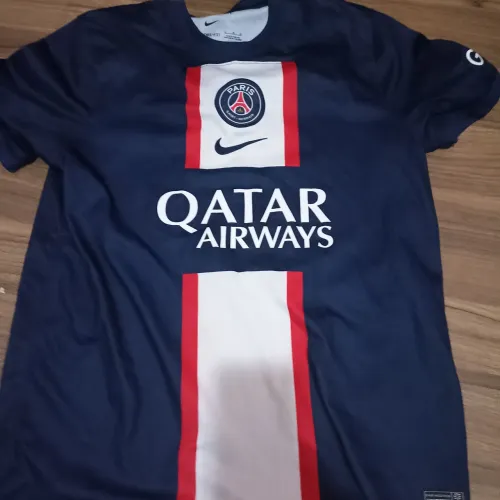 camisa do PSG Neymar 