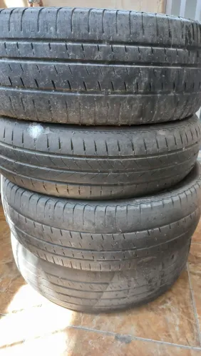 Pneus usados 175/65/15 e 195/65/15