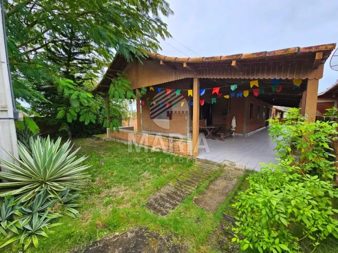 Casa em condomínio fechado com 04 quartos à venda em Gravatá/PE!