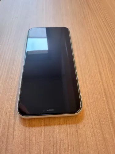 iPhone 11 - 128 GB