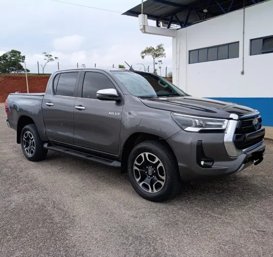 Toyota Hilux CD SRX 4X4 2.8 TDI 16V Diesel Aut. 2021