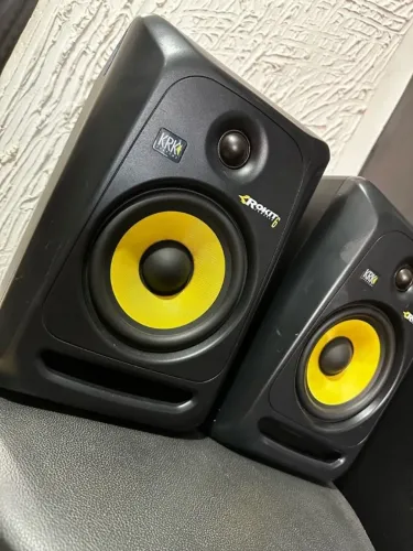 KRK Rokit 6 monitor de referência