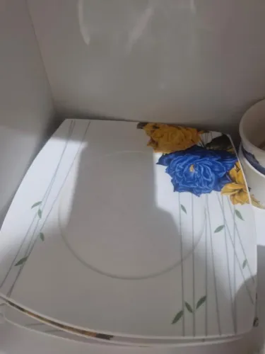 jogo de pratos e xicaras