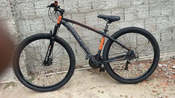 Vendo bike aro 29 da marca rad7 ( aceito proposta)