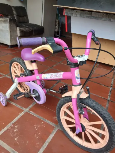 Caloi Barbie aro 16 bom estado