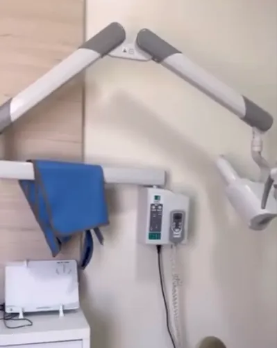 Vende-se aparelho de exame odontológico